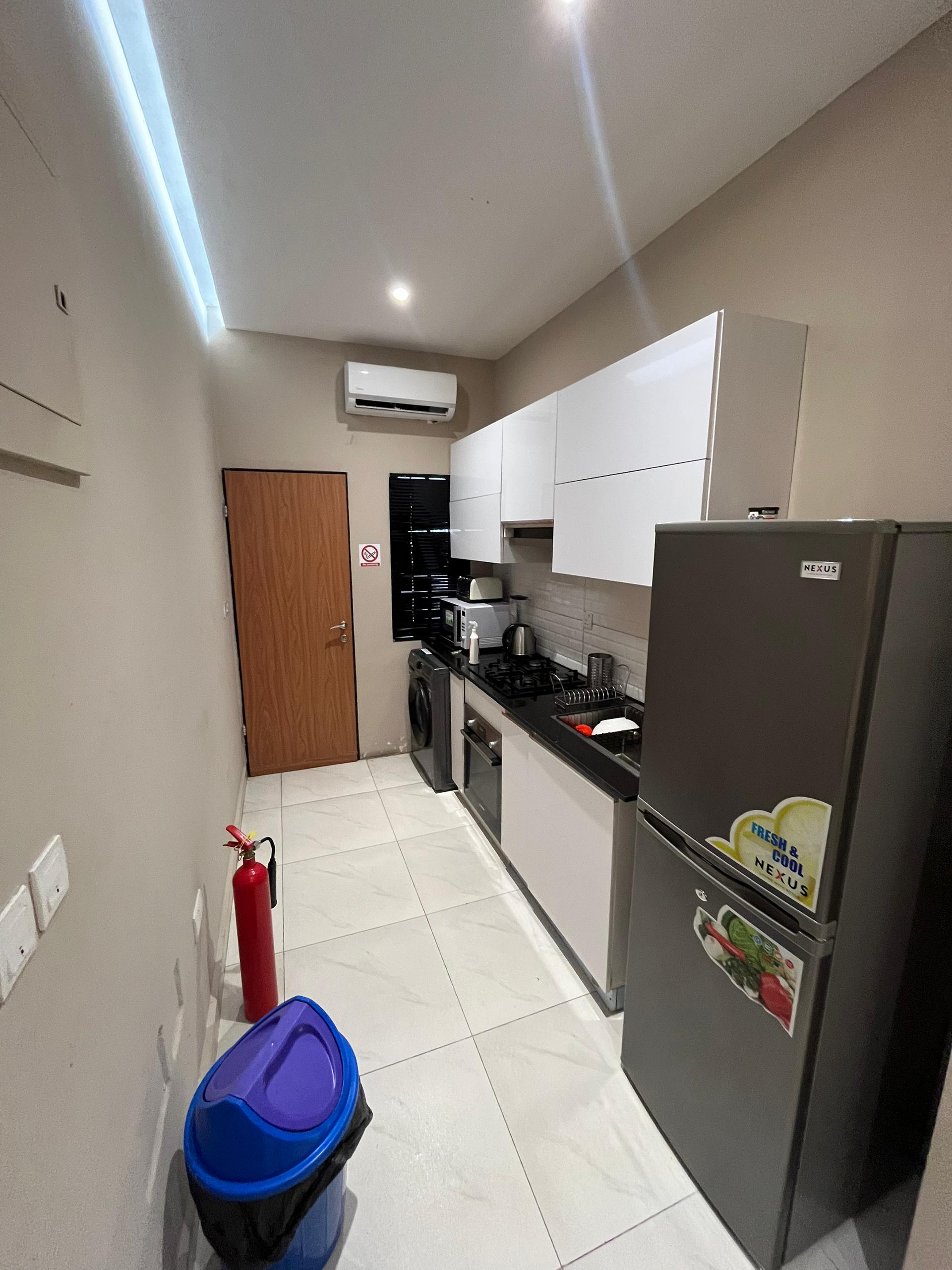 Exquisitely furnished 1 bedroom apartment